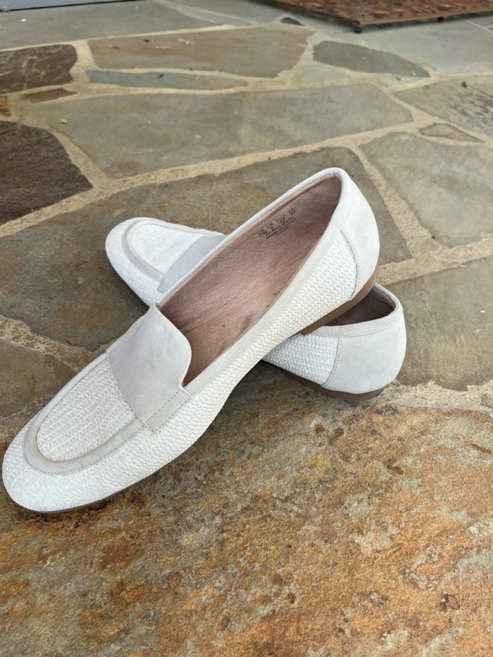 Naturalizer Cream Woven Loafers Size 11 Womens - Picture 4 of 5